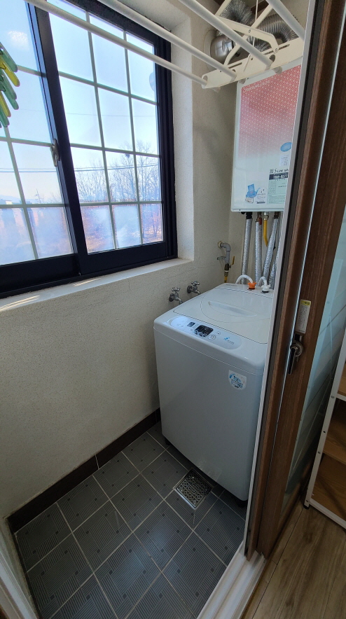 경산 진량 평사리 대구대학교 원룸 사글세 임대. 도배/책상,의자,침대교체. 매물 사진 6