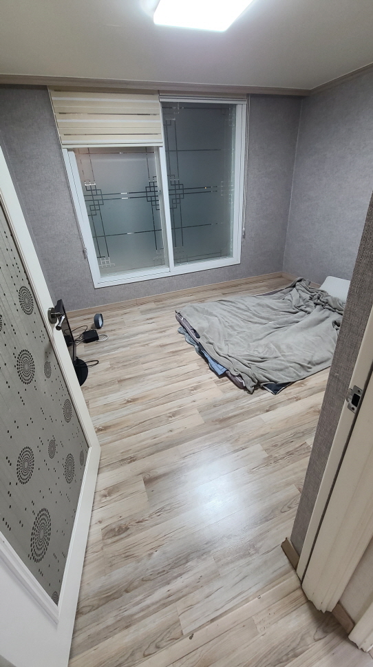(급매) 경산 하양 롯데1차아파트. 공급22.9평(방2,욕실1) 샤시 및 올수리. 매물 사진 10