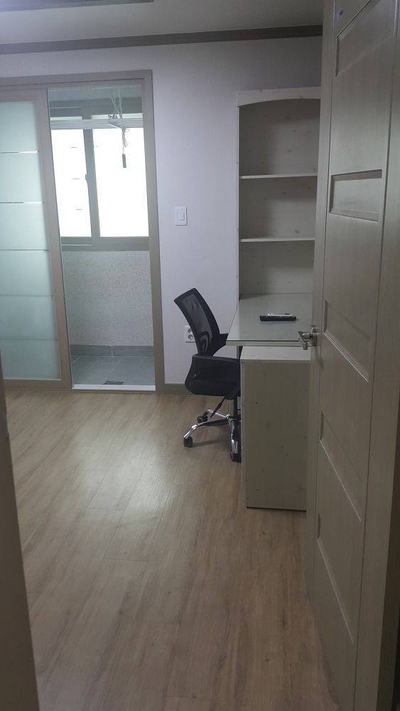 <경산 대구대학교 상림리 미니투룸> 투룸 같은 미니투룸입니다. 2명이서 살아도 됩니다. 매물 사진 6