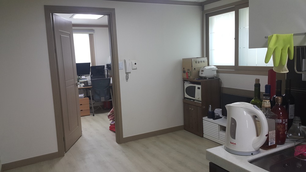 <대구 수성구 황금동 미니투룸 전세> 큰 거실과 방 하나 있는 구조 / 전세 6,000만원 / 월관리비 5만원 / 풀옵션 / LH전세가능 매물 사진 4