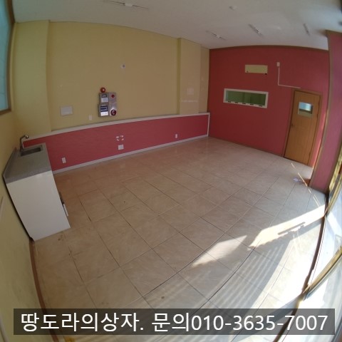 <대구 남구 대명동 1층 상가 임대> 약 18평. 2,000/35. 두류공원네거리7분거리. 매물 사진 2