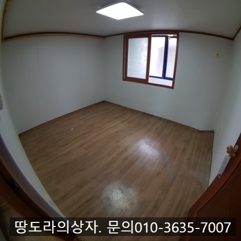 <대구 수성구 중동 쓰리룸 월세. 500/50> 올 수리중. 중동주민센터 3분거리. 매물 사진 3