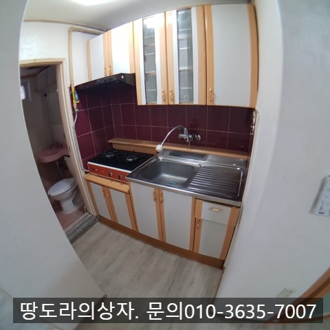 <대구 수성구 두산동 투룸 월세. 200/27> 황금역 12분거리. 애완동물 가능. 매물 사진 4
