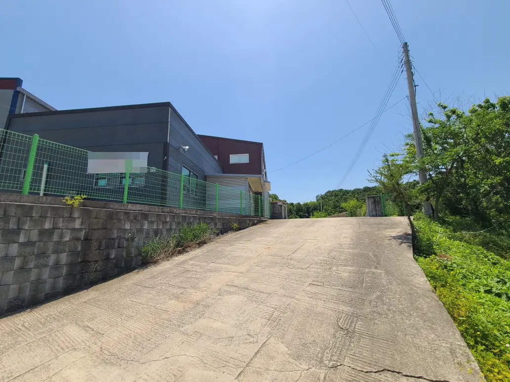 성주군 월항면 안포리 공장매매. 대803평. 건264.9평. 사무동1/공장동2
