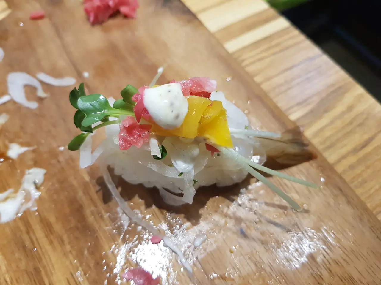 (5점) 대구 수성구 매호동 연어샐러드가 맛있는 일식 맛집 '용쉐프키친' 작업 사진 7