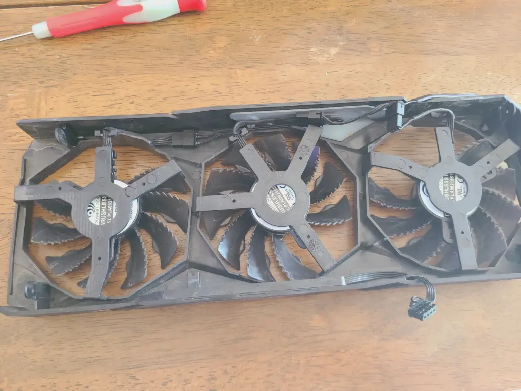 기가바이트 rtx2070 슈퍼 파손된 펜 교체. 알리에서 구매 방법. 작업 사진 3