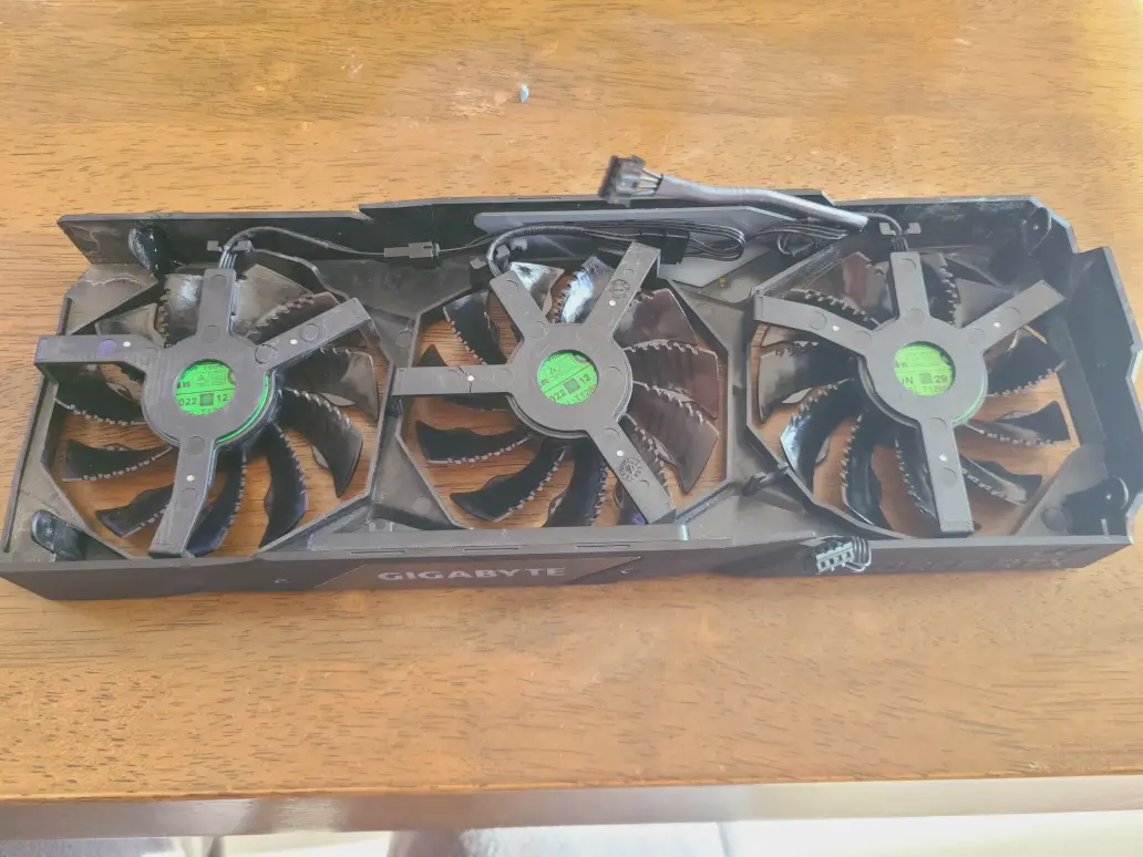 기가바이트 rtx2070 슈퍼 파손된 펜 교체. 알리에서 구매 방법. 작업 사진 12