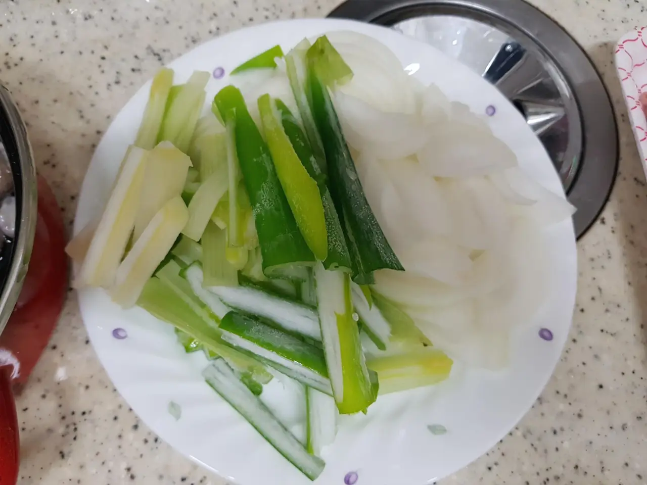 백종원의 맛남의 광장. 주꾸미삼겹살 따라해보기(Plus. 비빔면). 작업 사진 3