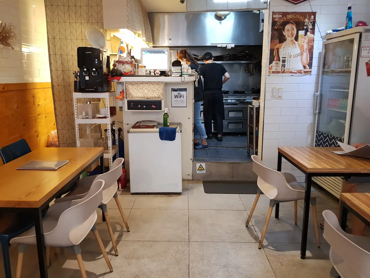 (5점) 대구 수성구 매호동 생연어샐러드 맛집 '용쉐프키친' 작업 사진 3