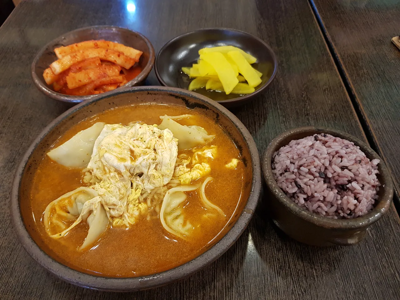 (4점) 경산시 진량읍 대구대학교 정문 앞 라면 맛집. '청춘라면' 작업 사진 3