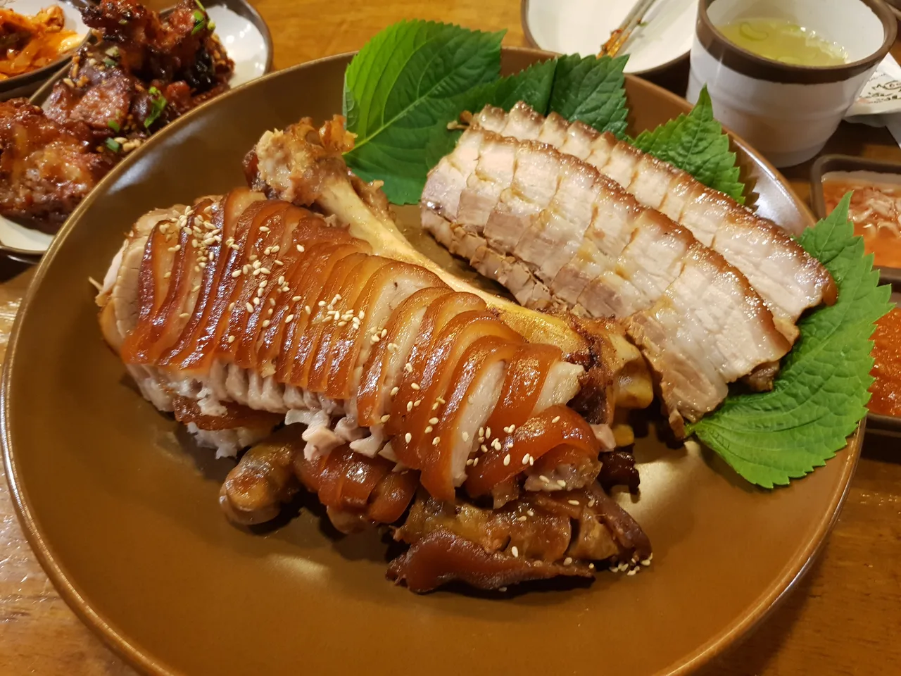 (4점) 대구 중구 종로 족발/보쌈 맛집. '가장 맛있는 족발 종로점. 가족' 작업 사진 9