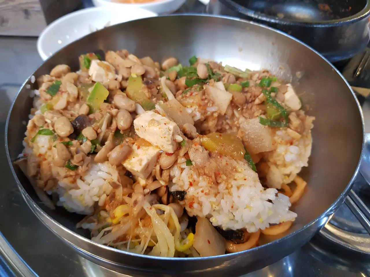 (5점) 경산시 사정동 청국장 맛집 '성암산할매묵집' 작업 사진 5