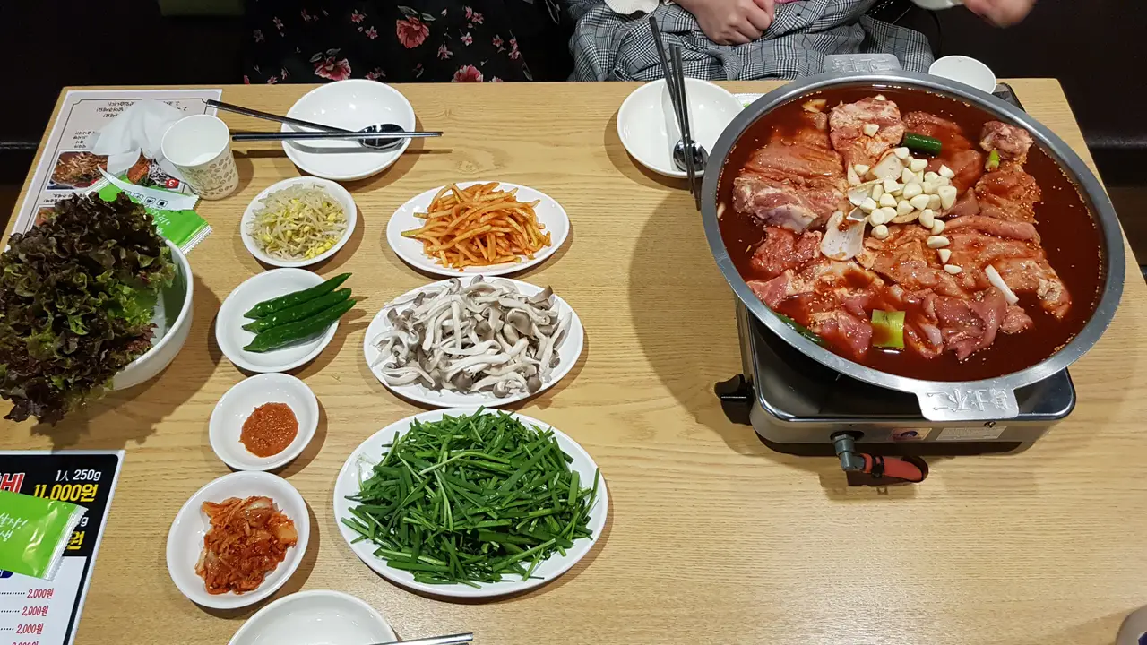 별점5/5점. 대구 수성구 범어동 돼지쫄갈비 맛집. 팔백집 작업 사진 4