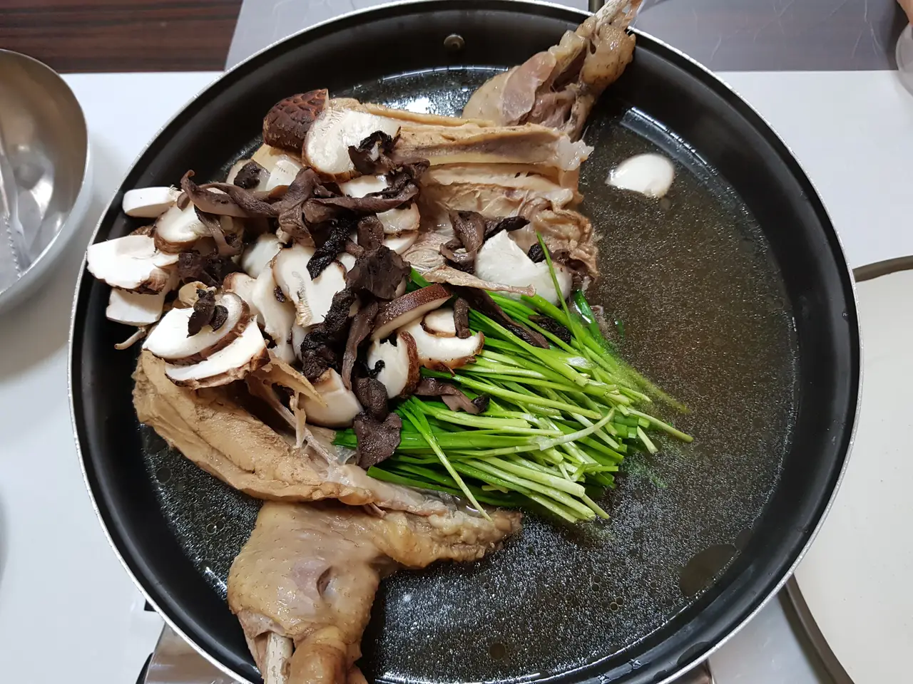 별점5/5점. 경산 옥산동 백숙맛집. 송해와오리백숙 본점. 작업 사진 4