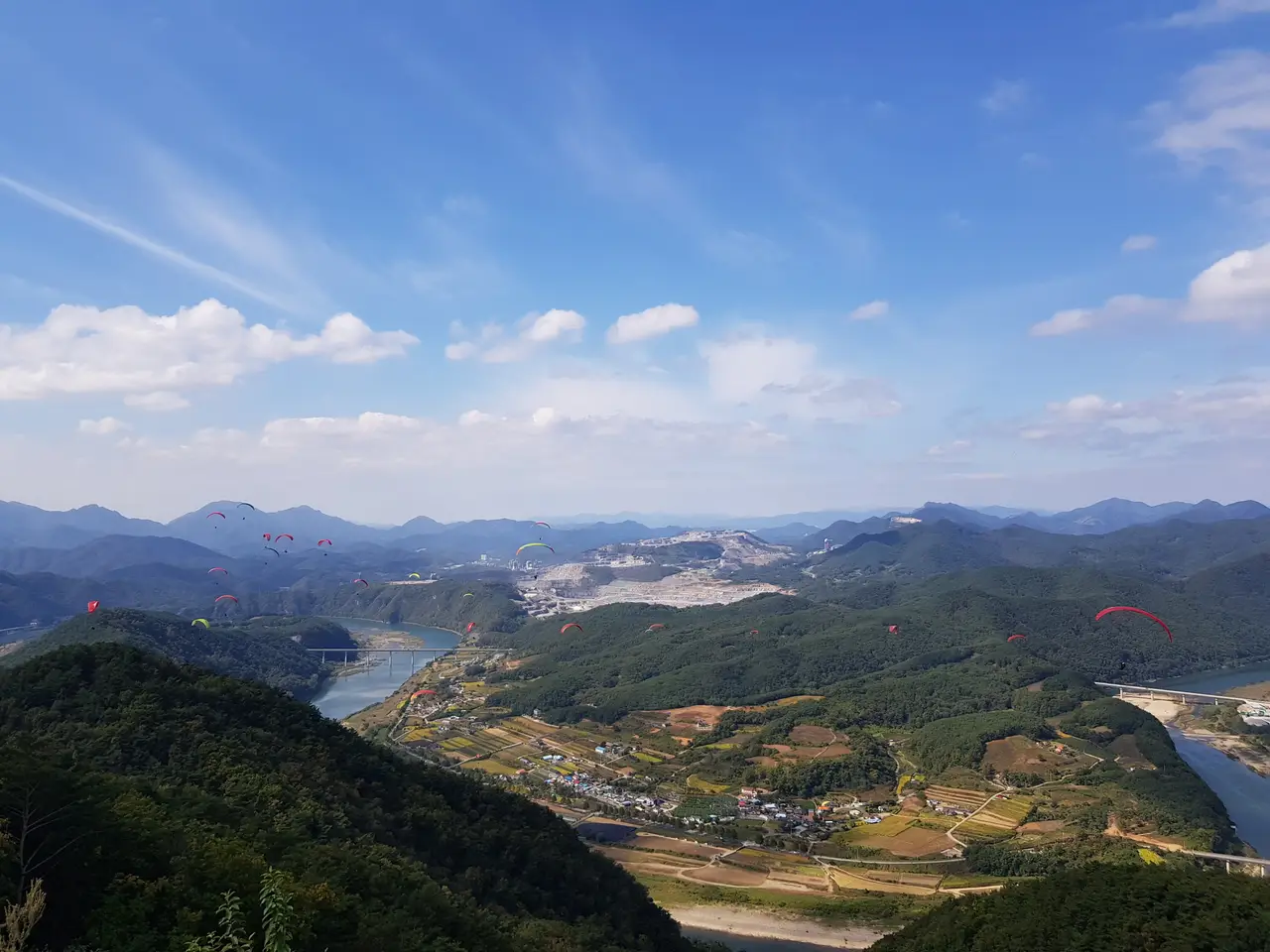 (5점) 충북 단양군 가곡면. 경치 좋은 패러글라이딩 카페 '카페 산' 작업 사진 12