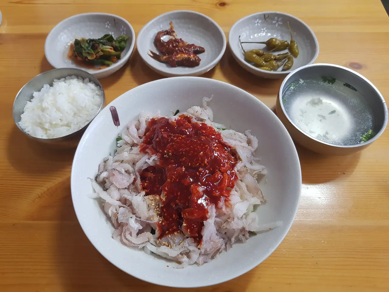 (4점) 대구 남구 이천동 회덮밥같은 미주구리 물회 맛집 '강구물회' 작업 사진 5