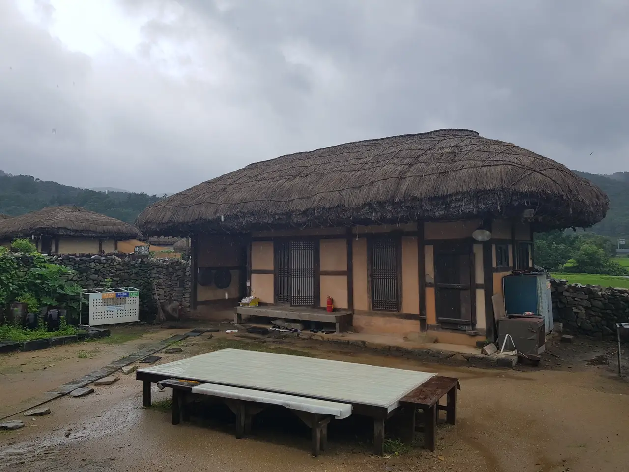 (5점) 충남 아산.  한옥 민박이 가능한 민속마을인 '외암마을'의 여름과 가을. 작업 사진 27