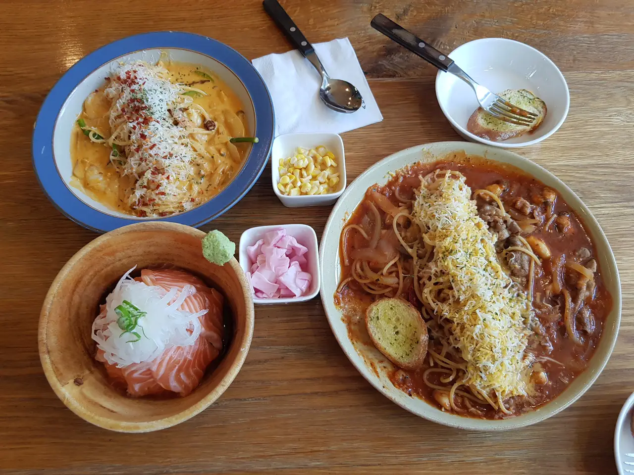 (5점) 경산시 대동 영남대학교 간장 연어덮밥 맛집 '에이바이트 키친' 작업 사진 6
