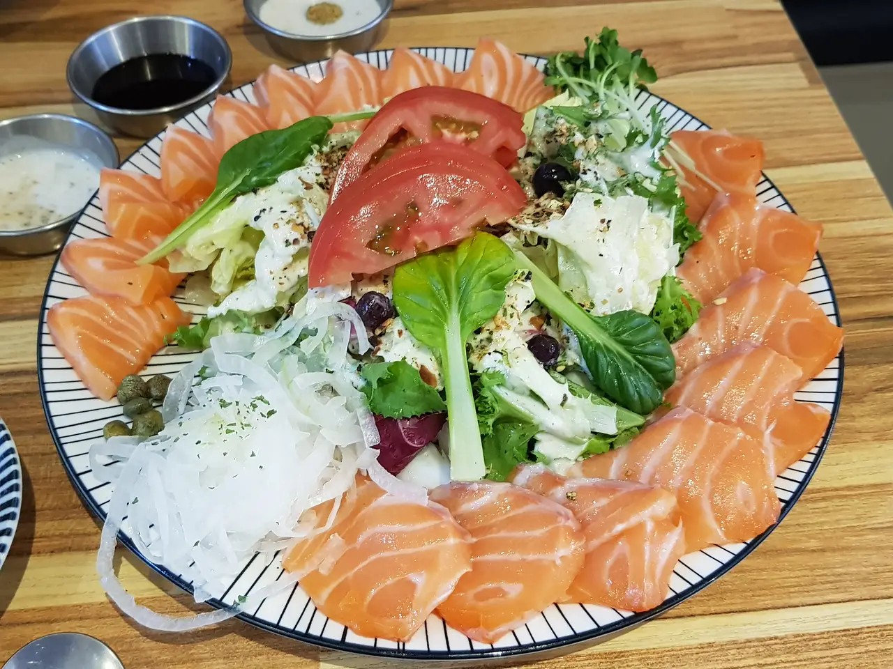 (5점) 대구 수성구 매호동 생연어샐러드 맛집 '용쉐프키친' 작업 사진 7
