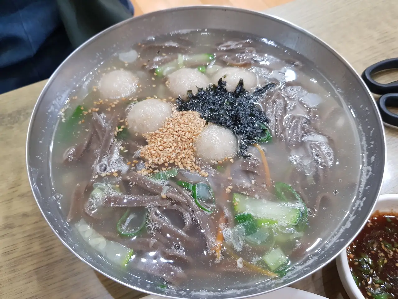 (5점) 대구 수성구 고모동 물막국수 맛집. '옹심이칼국수 고모점'. 감자전도 맛있고, 칼국수도 맛있음. 작업 사진 4