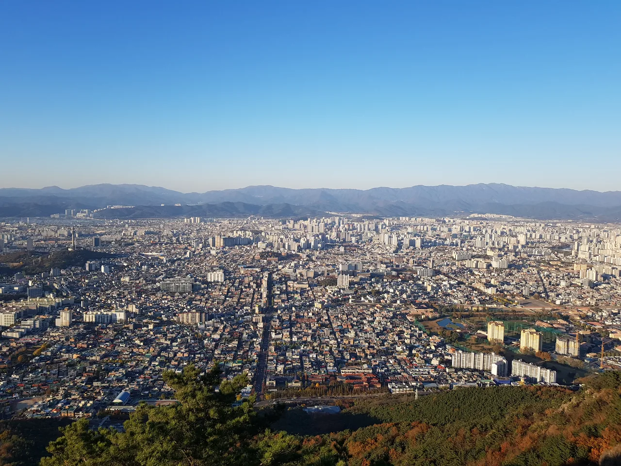 (4점) 대구 남구 앞산 케이블카. 케이블카 타고 올라간 앞산과 낙동강승전기념관 작업 사진 7