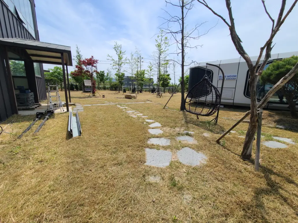영천 제초(벌초). 작산동 정원 관리. 작업 사진 2