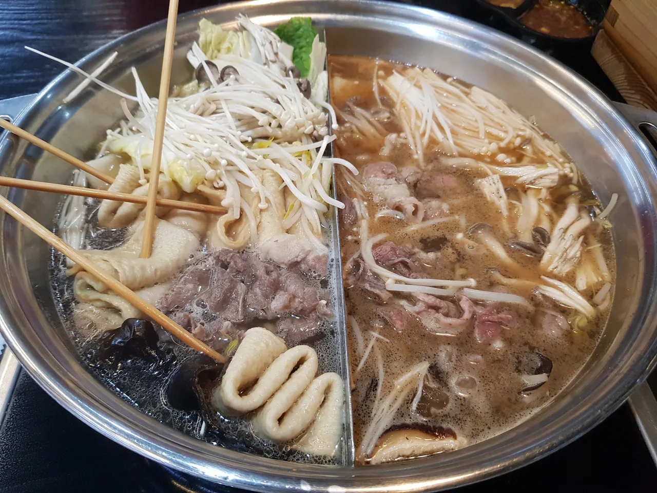 (4점) 경산시 대평동 편백찜+월남쌈 무한리필 샤브샤브 '일공공샤브 경산점' 작업 사진 17