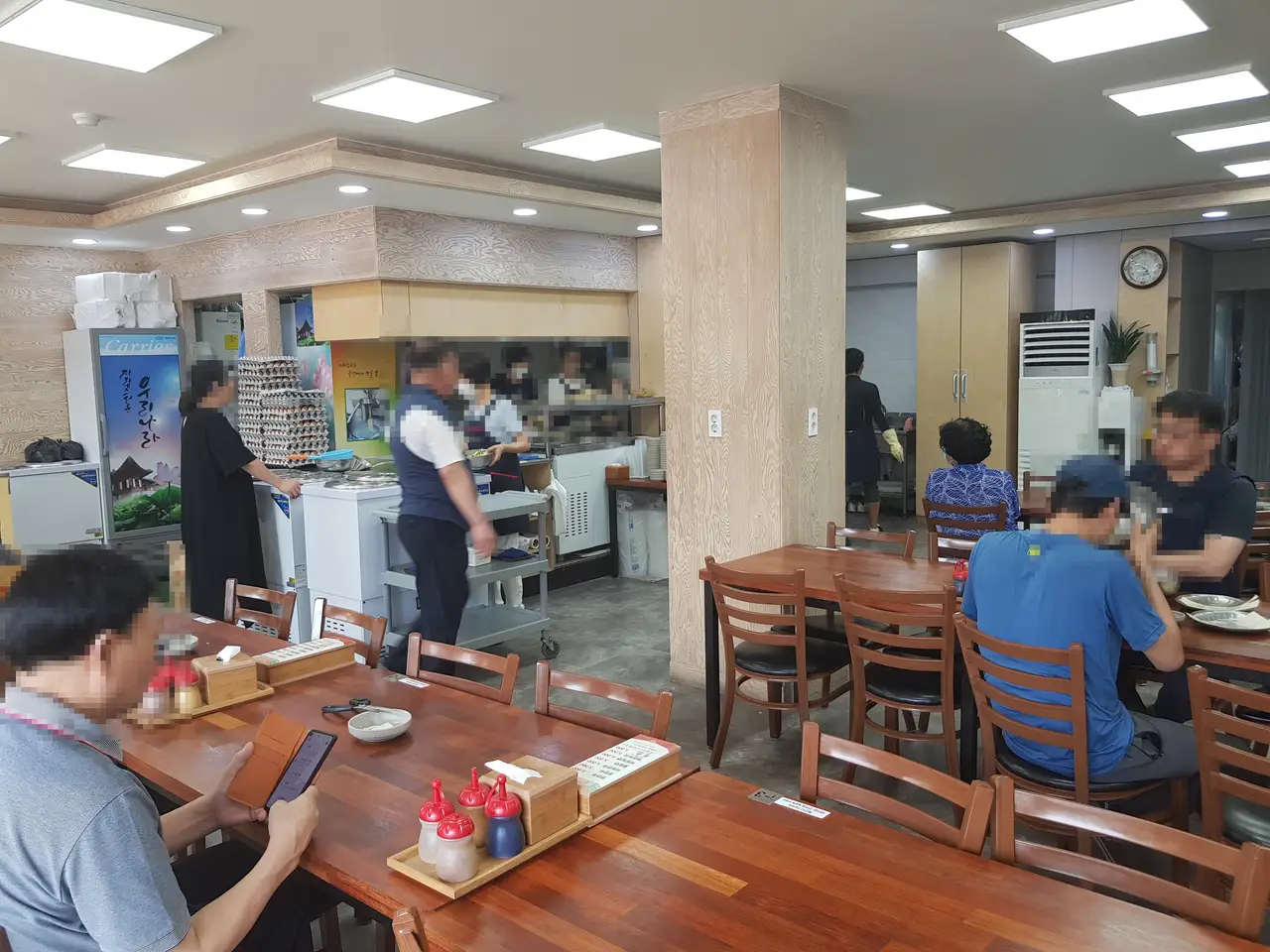 (5점) 대구 동구 방촌동 밀면 and 만두 맛집 '무진장 함버지기 즉석 밀면 손만두' 작업 사진 2
