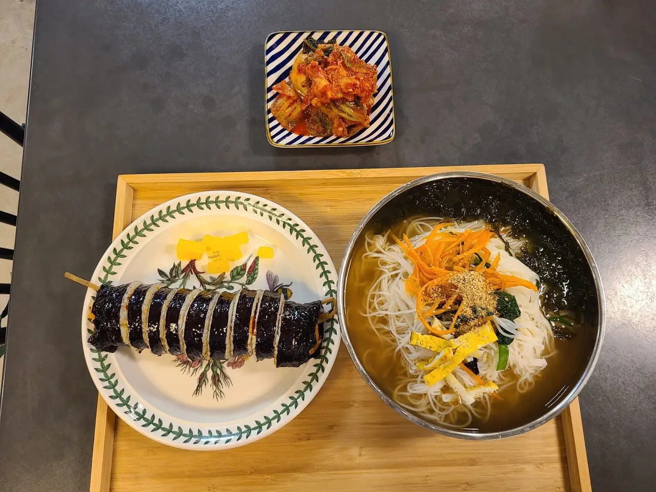 (영천 맛집 4점.) 영천시 청통면 카페 및 분식점. '들메꽃' 작업 사진 4