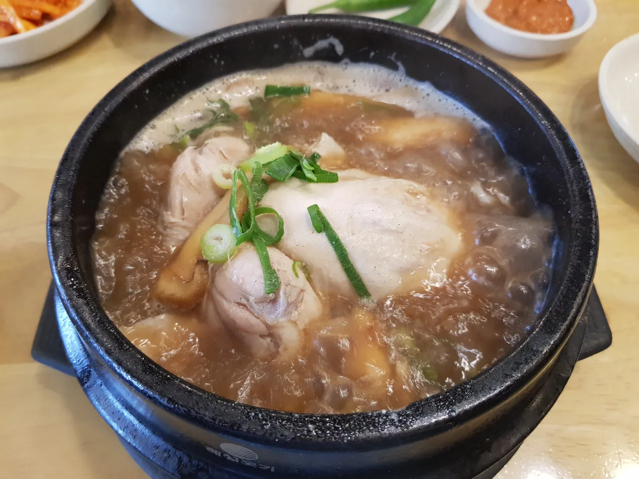 (4점) 대구 수성구 상동 들안길 삼계탕 맛집 '금산삼계탕 본점' 작업 사진 5