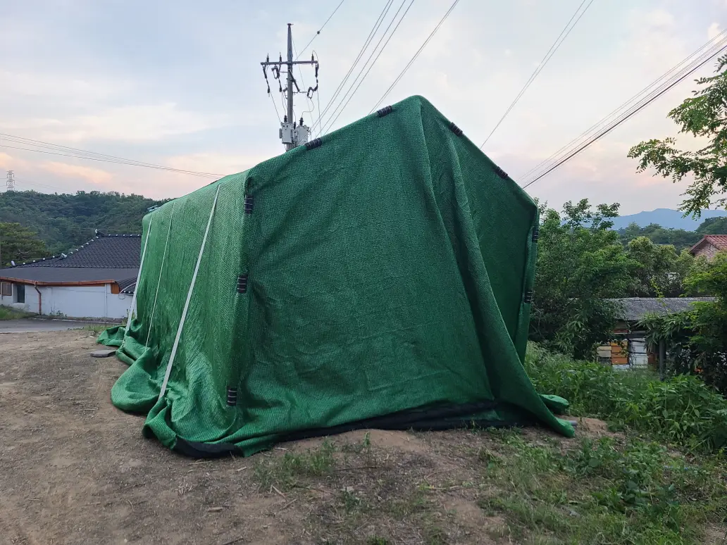 (농사용창고 셀프 만들기)코스트코 차량용 대형 천막으로 창고 만들기. 작업 사진 26