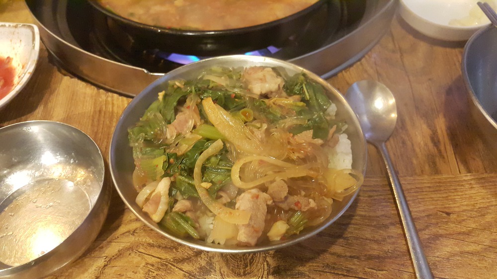 <대구 수성구 상동 '돈모닝'> 제주도 흑돼지 오겹살과 촌돼지찌개 작업 사진 9
