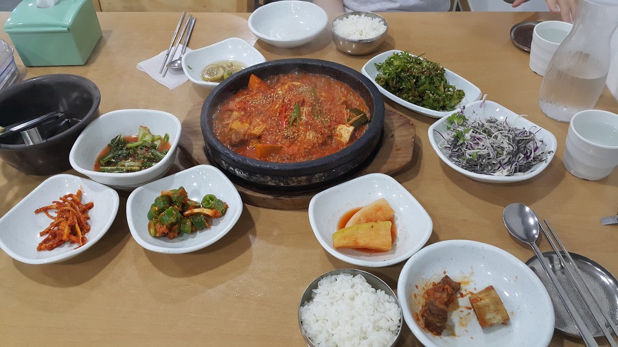 <대구 범어동 황우리> 매콤한 갈비찜과 시원한 냉면 작업 사진 2