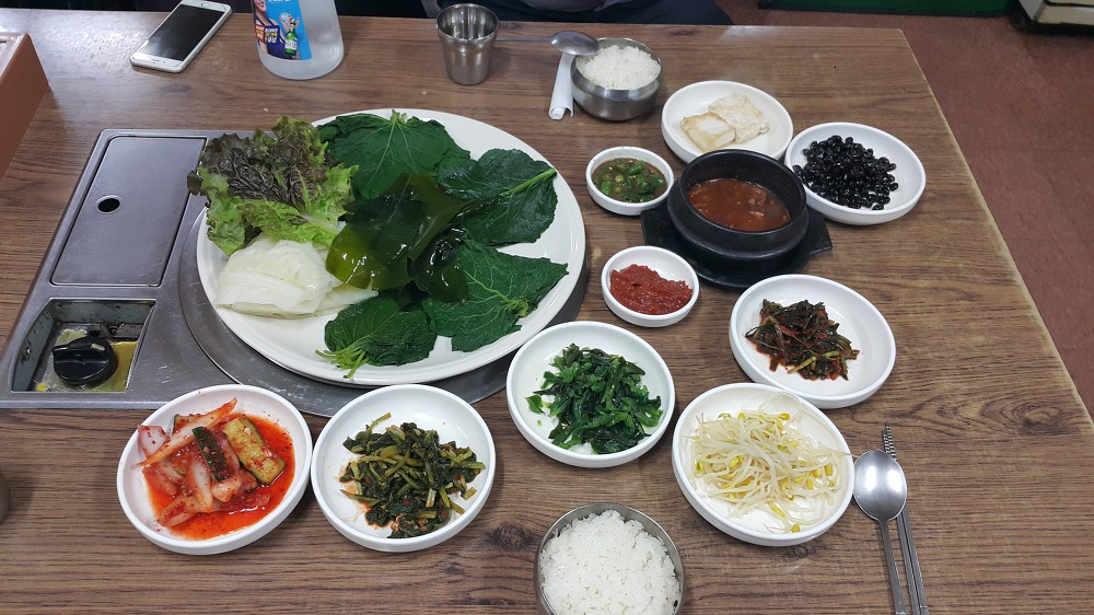 <대구 중구 봉산동 \"보석쌈집\"> 쌈밥보다는 고기를 드시길~ 작업 사진 3