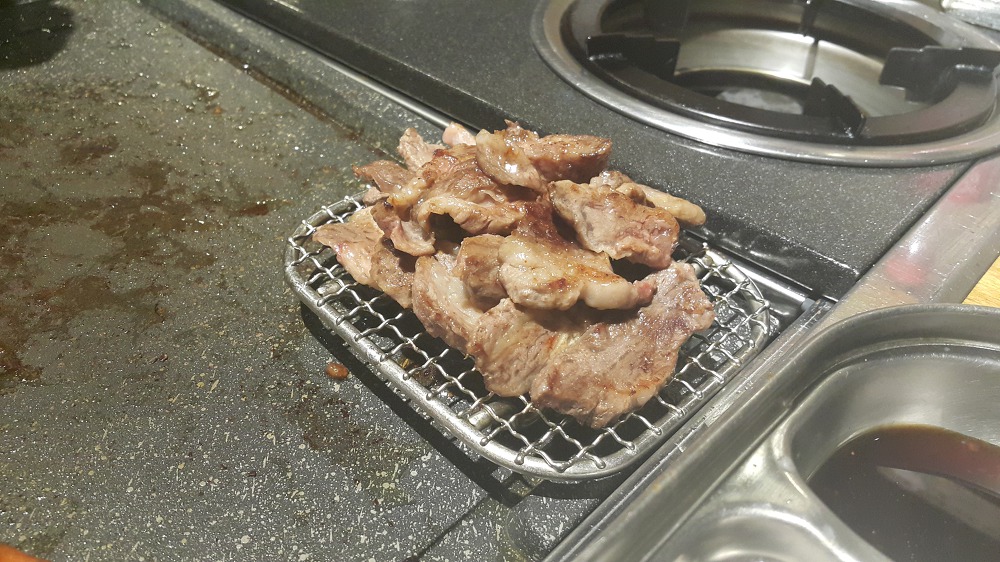 <대구 수성구 만촌동 \"포크팬\"> 적당한 가격의 고기 뷔페. 우삼겹으로 된장찌개 끓이면 정말 맛있습니다. 작업 사진 17