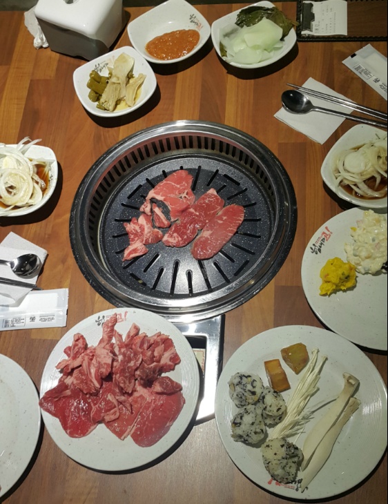<대구 수성구 두산동 \"힘내라고\"> 19,900원 맛있는 냉장 소고기 뷔페 작업 사진 2