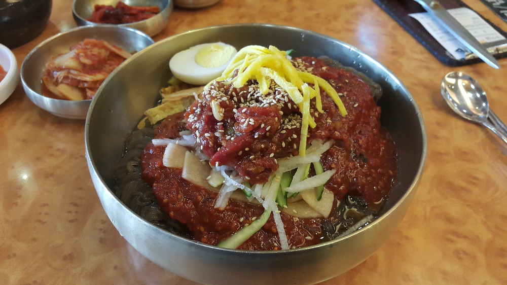 <대구 수성구 들안길 \"동이옥\"> 맛있는 육회냉면과 설농탕 그리고 육전 작업 사진 12