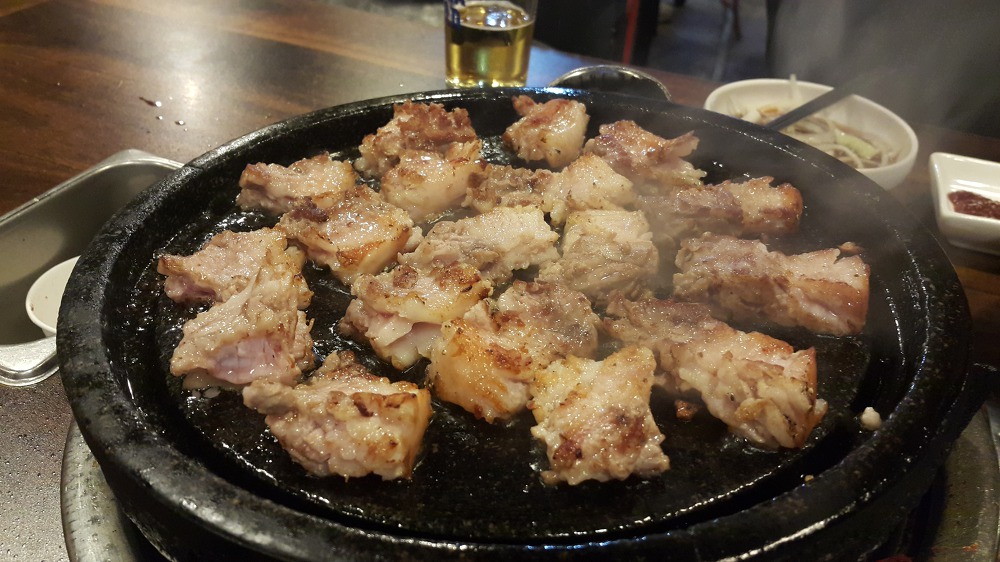 <대구 수성구 만촌동 \"원조아삼겹\"> 대구에 살면 꼭 먹으러 가야만 하는 삼겹살집!! 작업 사진 8