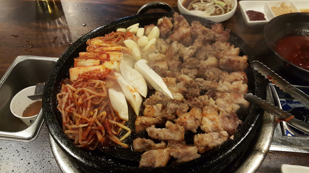 <대구 수성구 만촌동 \"원조아삼겹\"> 대구에 살면 꼭 먹으러 가야만 하는 삼겹살집!! 작업 사진 9