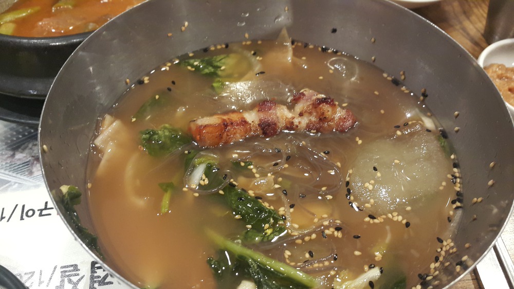 <대구 수성구 상동 \"돈모닝\"> 맛있는 제주도 흑돼지오겹살과 돼지찌개 작업 사진 10