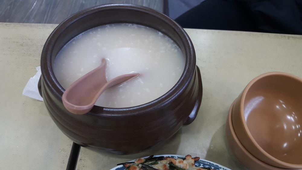 <경산 와촌 팔공산 \"솔매기식당\"> 촌두부에 순두부찌개 거기다가 해물파전까지 배터지게 먹었습니다.. 작업 사진 6