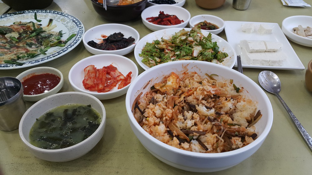 <경산 와촌 팔공산 \"솔매기식당\"> 촌두부에 순두부찌개 거기다가 해물파전까지 배터지게 먹었습니다.. 작업 사진 9