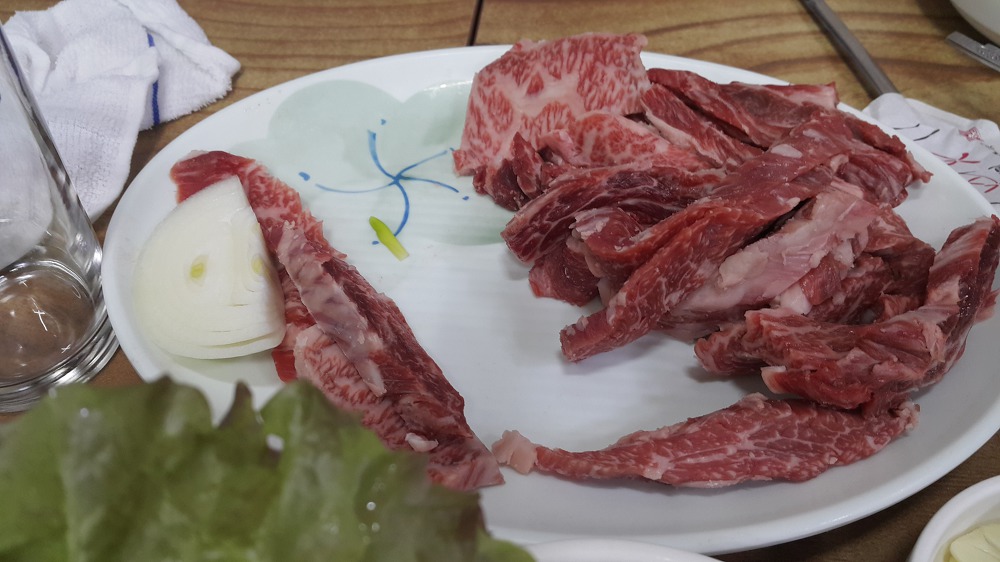 <경산 자인 \"밀양식육식당\"> 소고기 구워먹고 된장찌개까지~ 작업 사진 6
