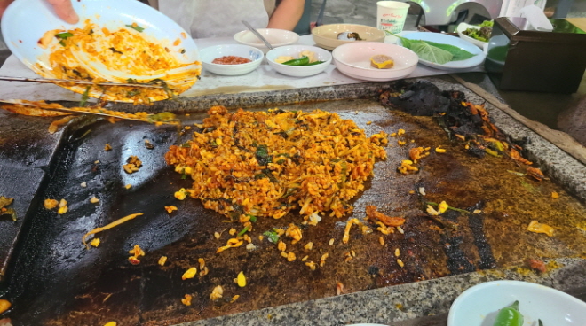 (4점) 칠곡군 동명면 오리 장작 불고기 맛집. '고향의봄' 작업 사진 9