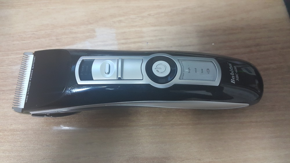 <바비온 전문가용 이발기 사용후기(SBC-650)> 실제로 삭발한 후기. 작업 사진 3