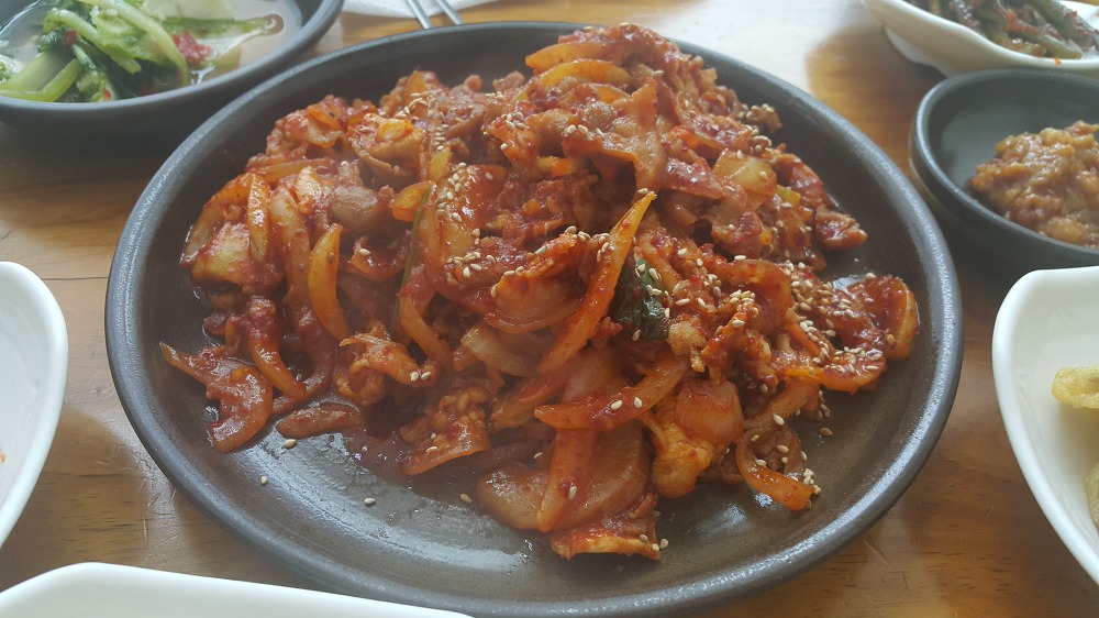 <대구 달성 현풍 \"석정\"> 매콤하지만 맛있는 제육볶음 작업 사진 5