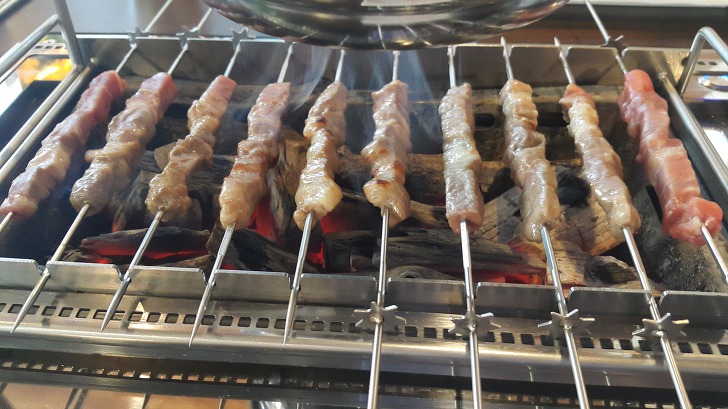<수원 권선구 금곡동 \"진미양꼬치\"> 고급양갈비는 부드럽고 진짜 맛있네요. 작업 사진 6