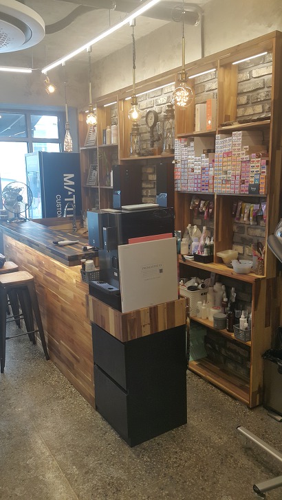 <대구 수성구 황금동 \"MATTE BLACK(매트 블랙)\"> 황금중학교 근처. 커스텀 헤어 스튜디오 작업 사진 3