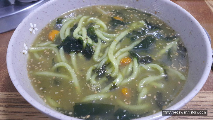 <울릉도 \"태양식당\"> 따개비칼국수가 맛있다(?)는 집 작업 사진 5