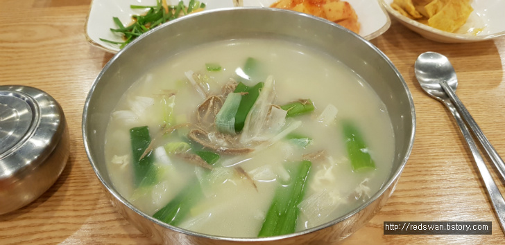 <경산 하양읍 \"육대장\"> 옛날 전통 육개장 전문점 작업 사진 7